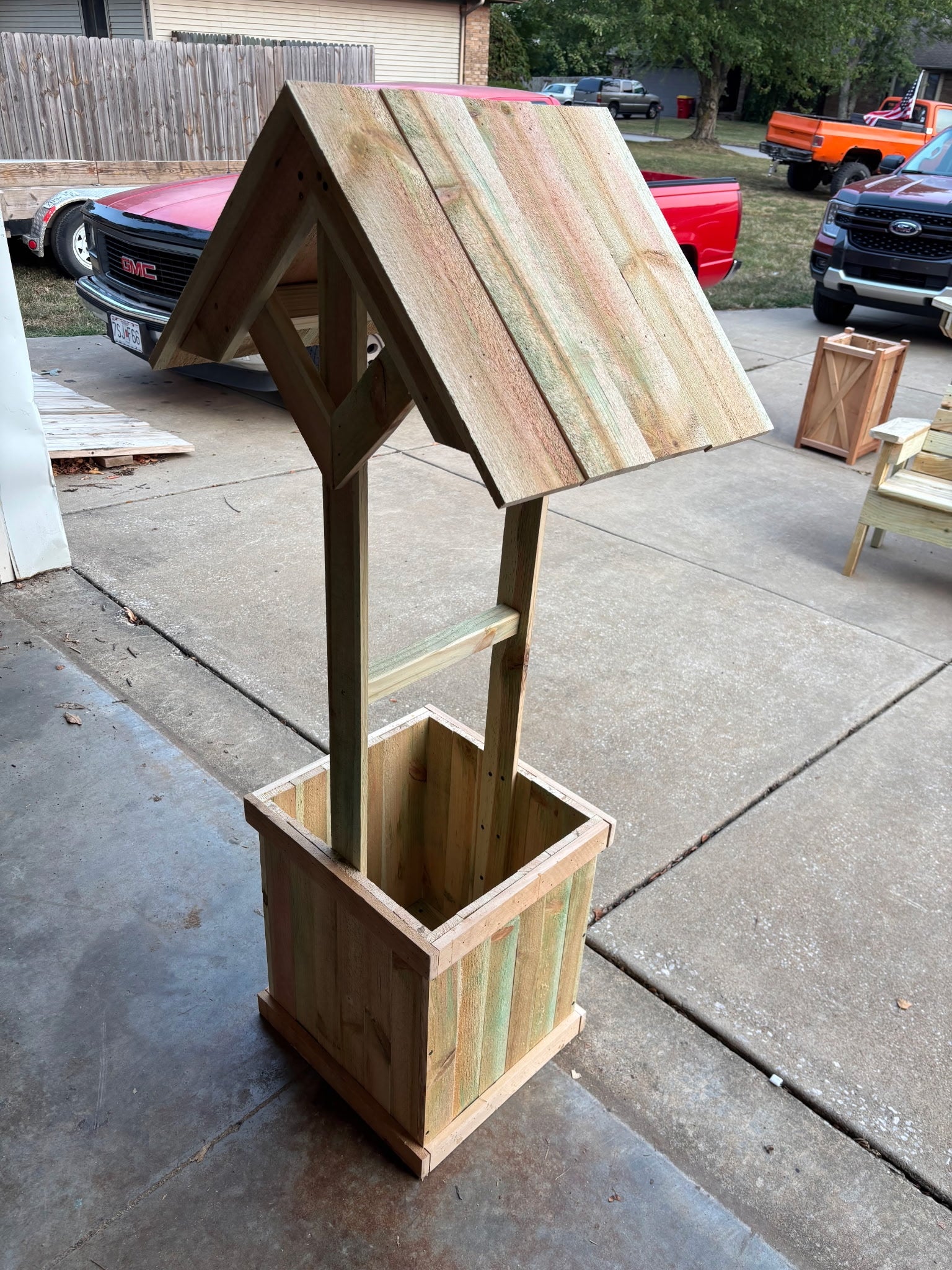 Wishing Well Planter